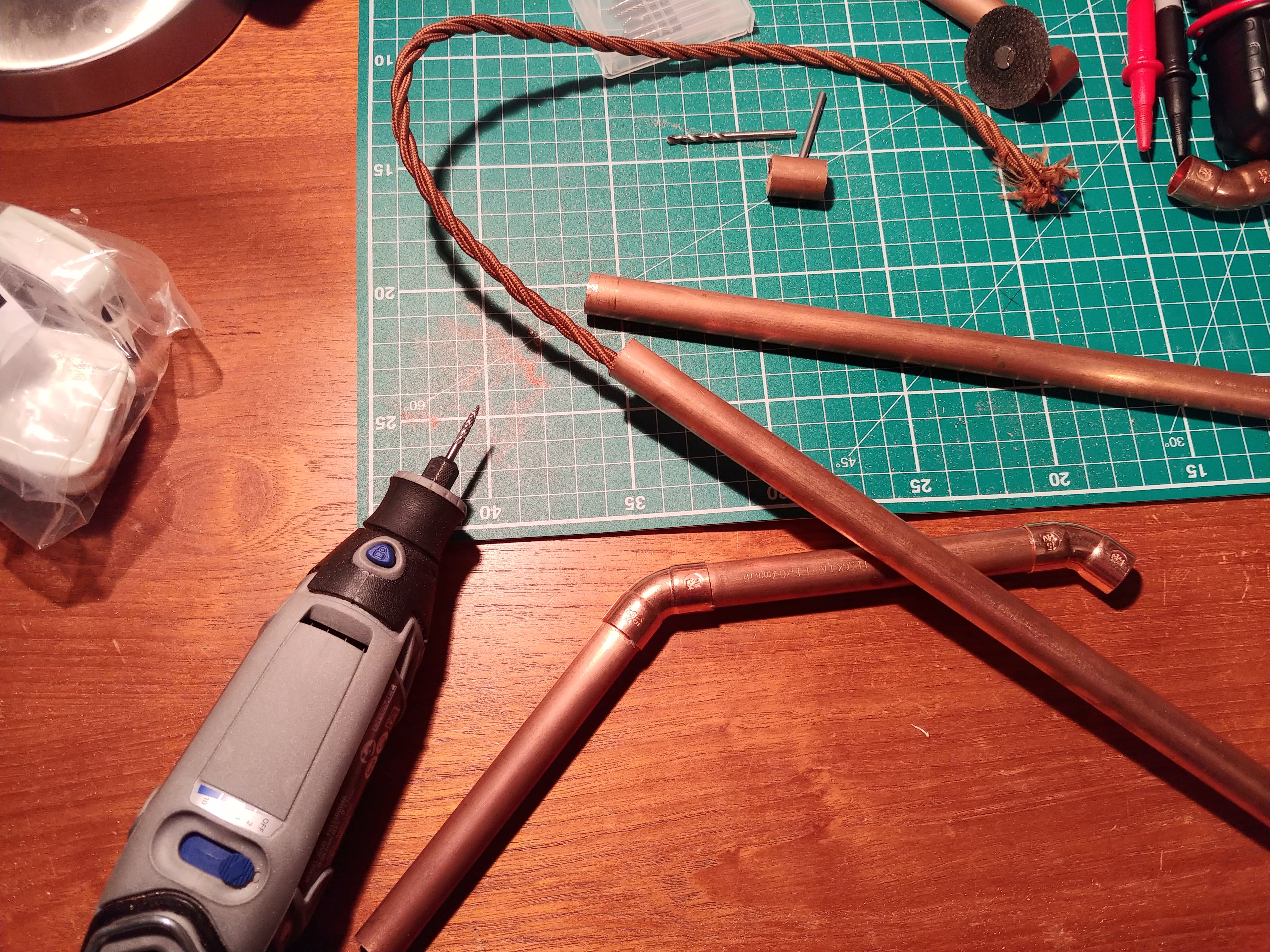 Roupell L1 — build detail
